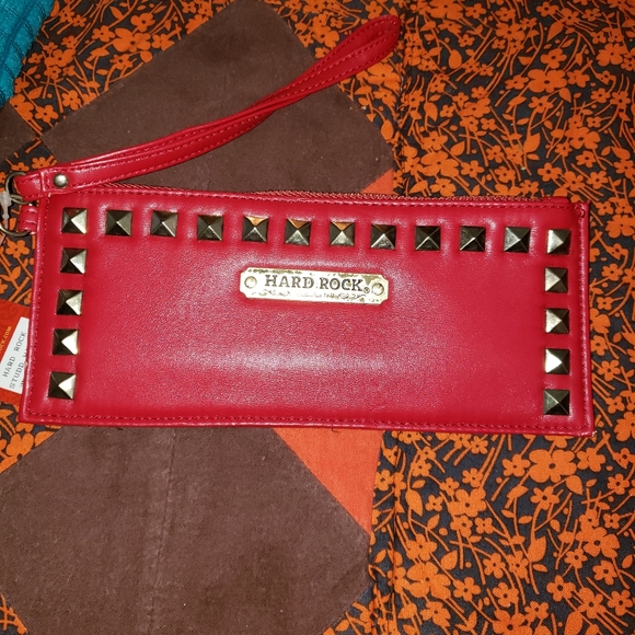 Hard rock wristlet red new with tags - Picture 4 of 4